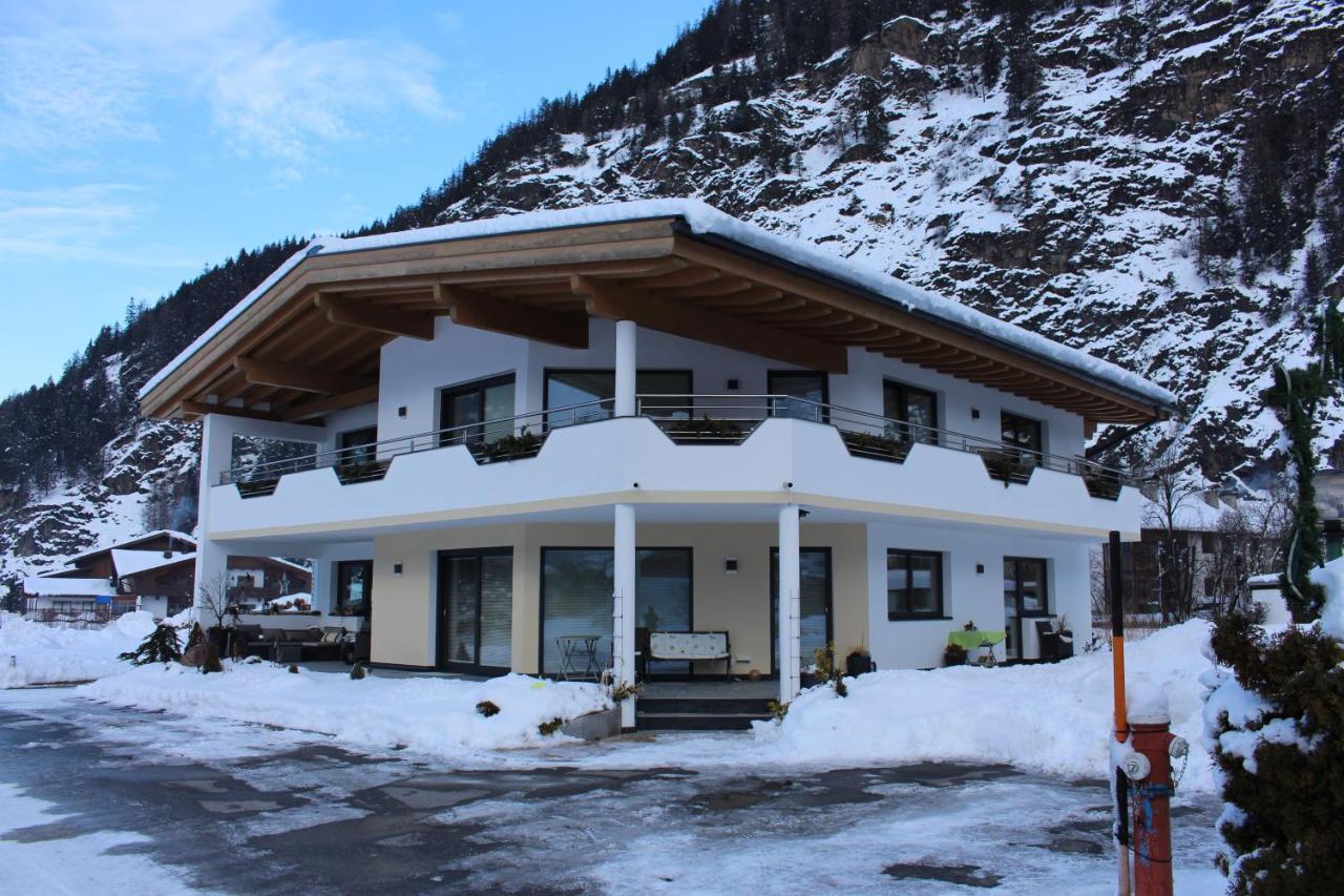 Apart Adlerblick Apartment Längenfeld Екстериор снимка