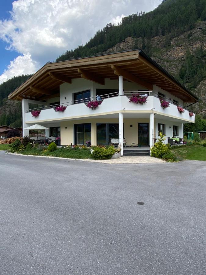 Apart Adlerblick Apartment Längenfeld Екстериор снимка